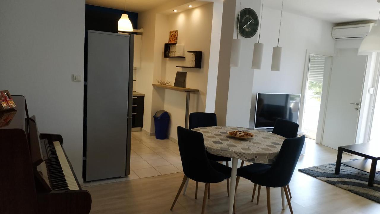 Apartman Katnic By The Beach Crikvenica Luaran gambar